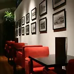 Santana & 4* וילה דו קונדה
