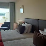 Hotel Santana &