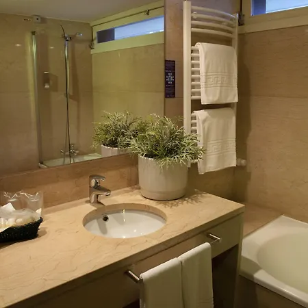 Hotel Santana &